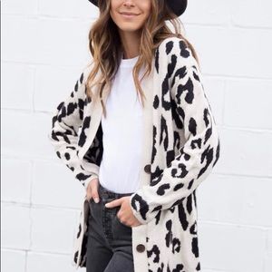 Leopard V-Neck Cardigan